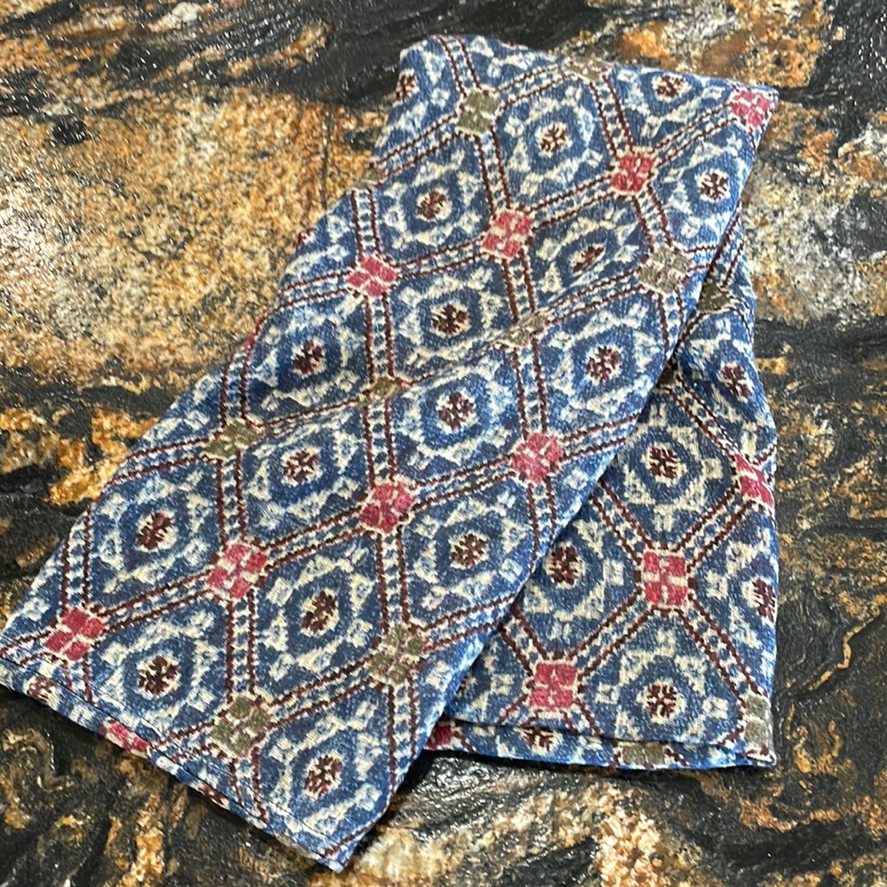 Infinity scarf